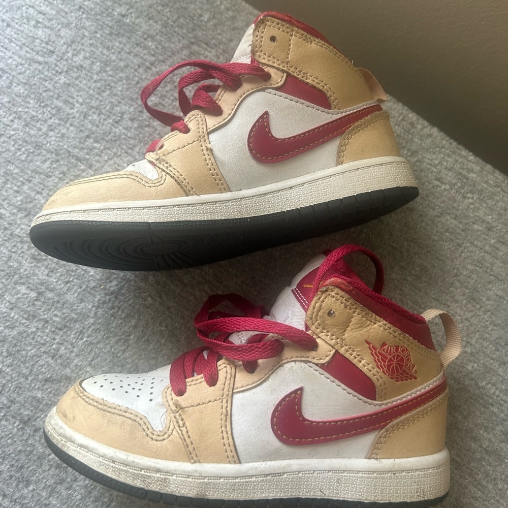 Nike Kids' Sneakers in Red and Tan